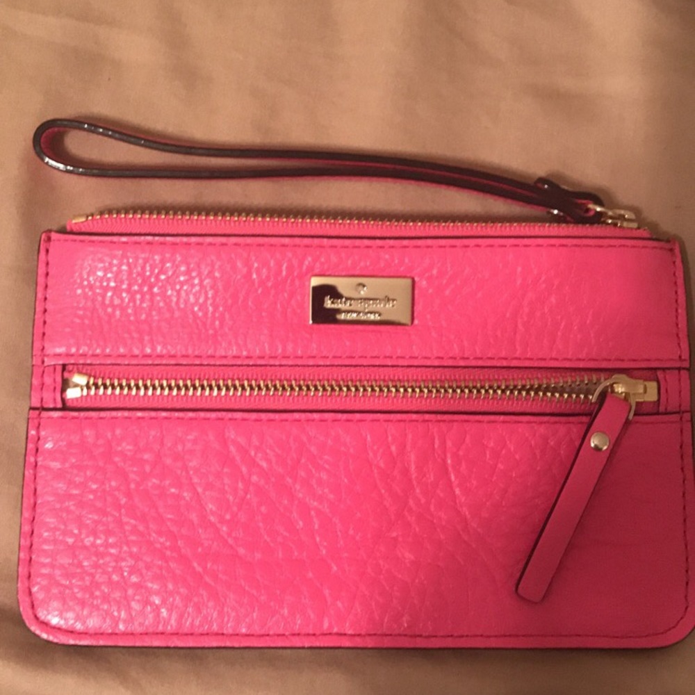 Kate Spade Wristlet!